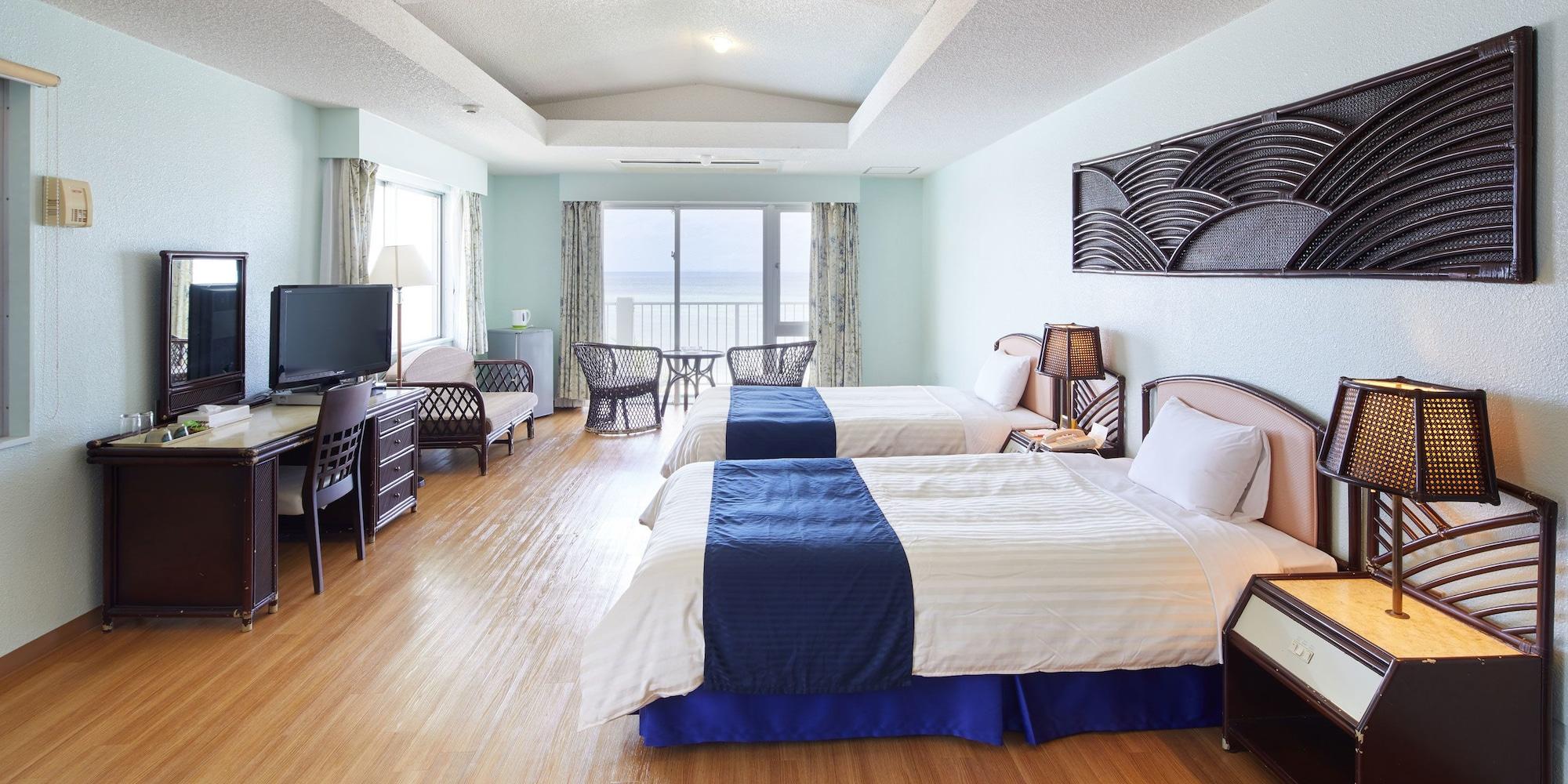 Resort Hotel Bel Paraiso Nakijin Bagian luar foto