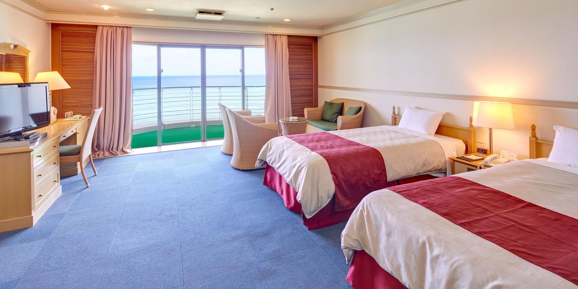 Resort Hotel Bel Paraiso Nakijin Bagian luar foto