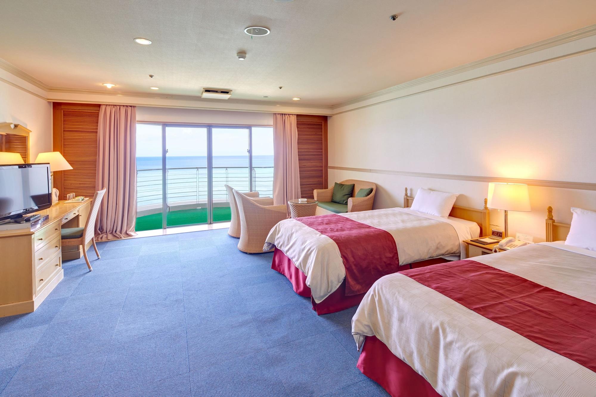 Resort Hotel Bel Paraiso Nakijin Bagian luar foto