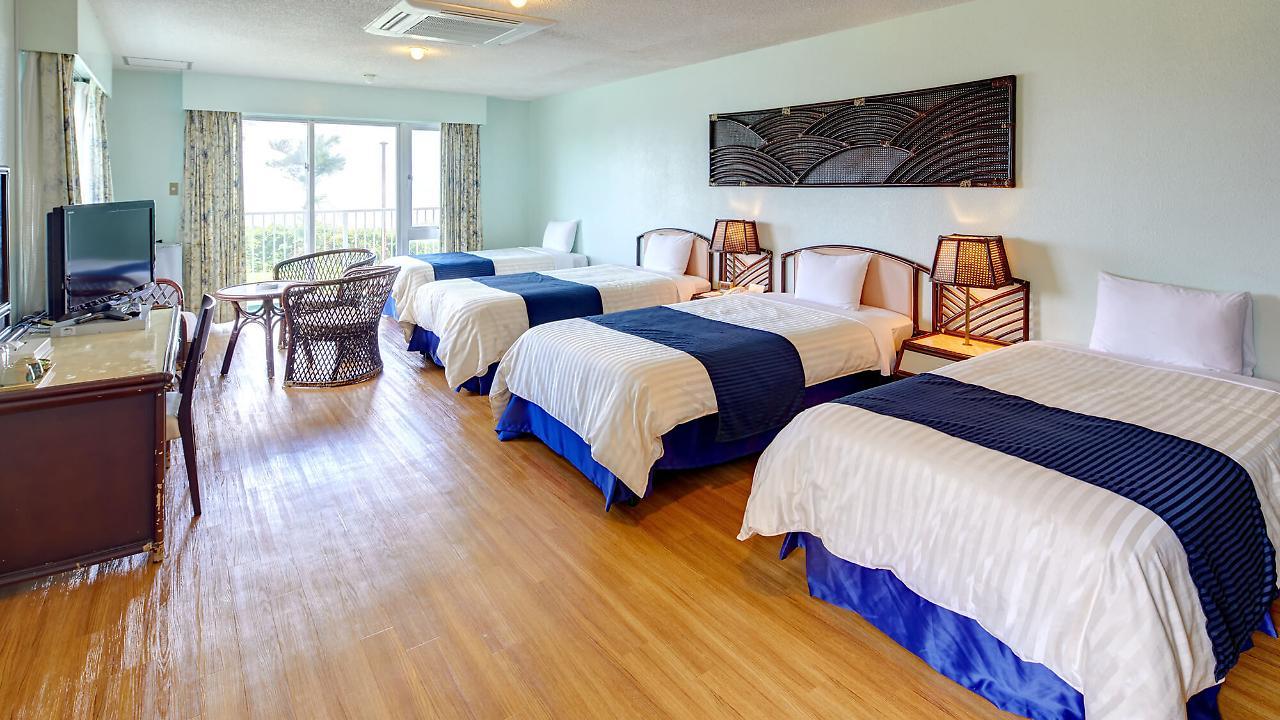 Resort Hotel Bel Paraiso Nakijin Bagian luar foto