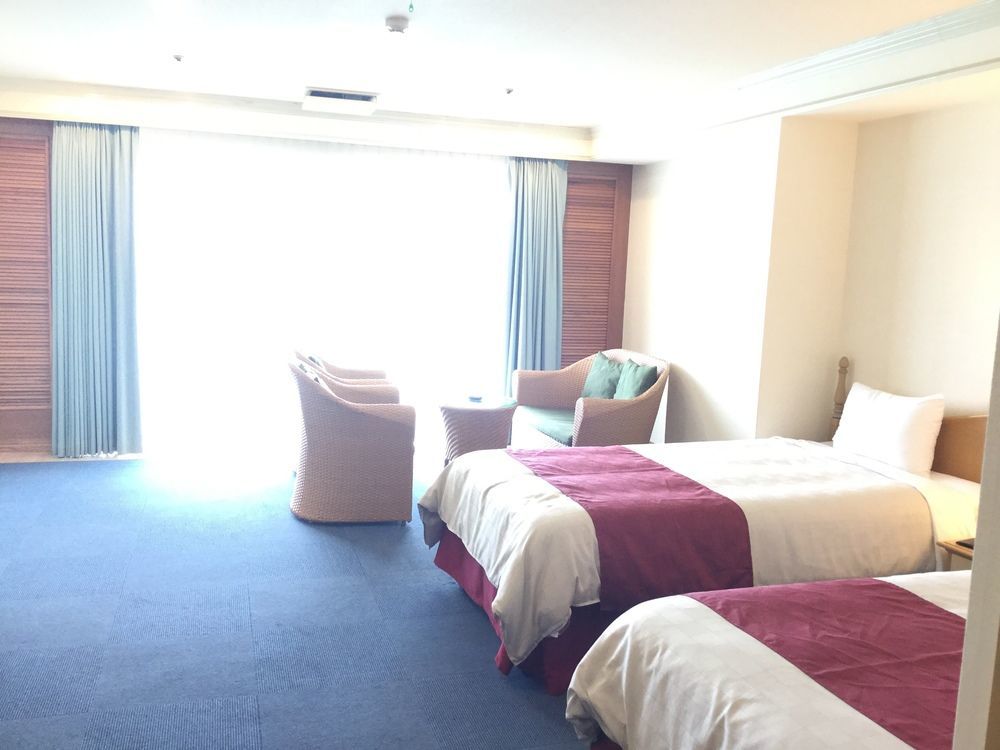 Resort Hotel Bel Paraiso Nakijin Bagian luar foto